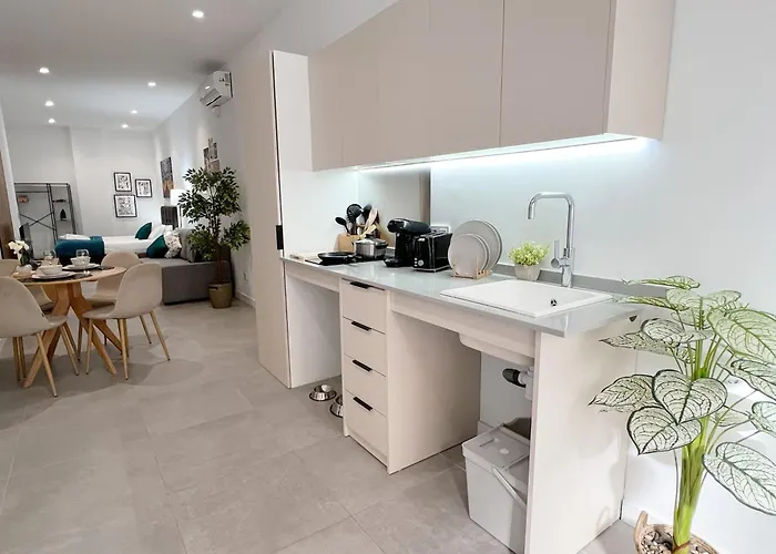 Loft R41 A B - Ground & Monteolivete Vibes * Valencia